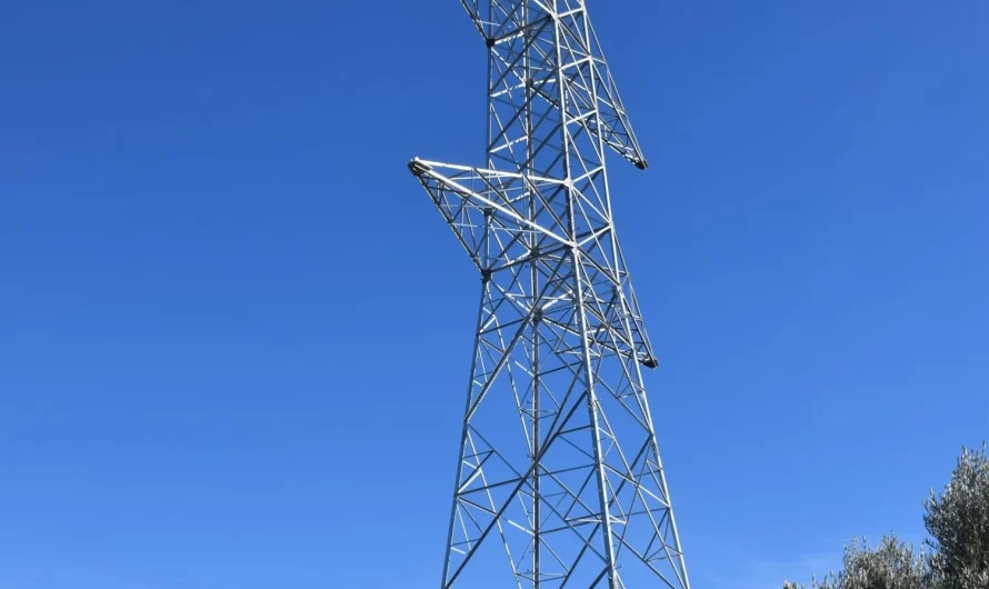 Rifirrafe político por la línea eléctrica de 400 kV a su paso por Pozo Alcón